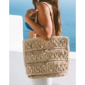 SALT + UMBER ISLA JUTE SEASHELL TOTE Bag